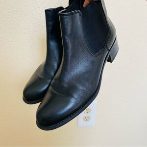 Franco Sarto Black Leather Ankle Boots